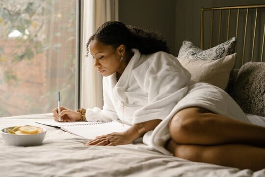 8 tips for mindful journaling